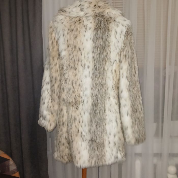 Шубка з еко хутра