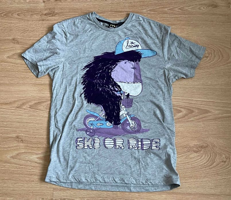 T-shirt Gorila veludo Bershka L