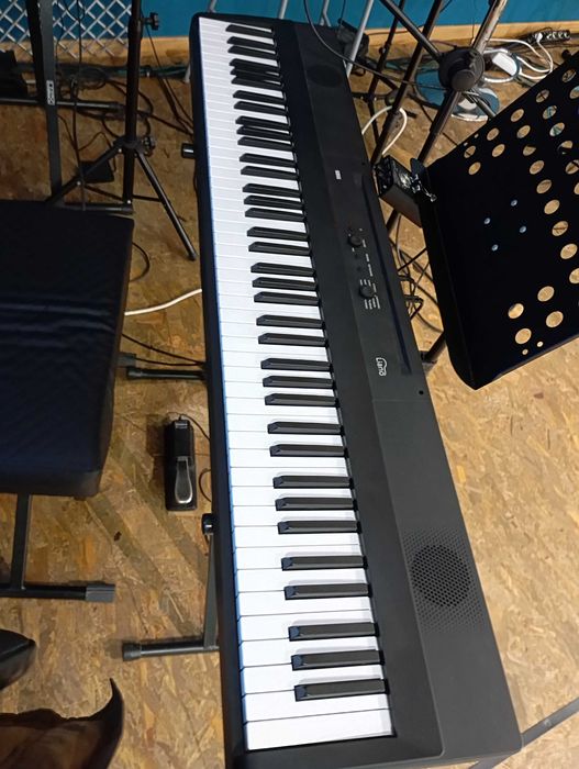 Teclado Korg Piano L1