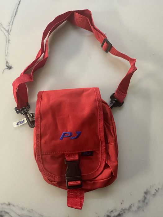 Red Crossbody Wallet64739486043009120