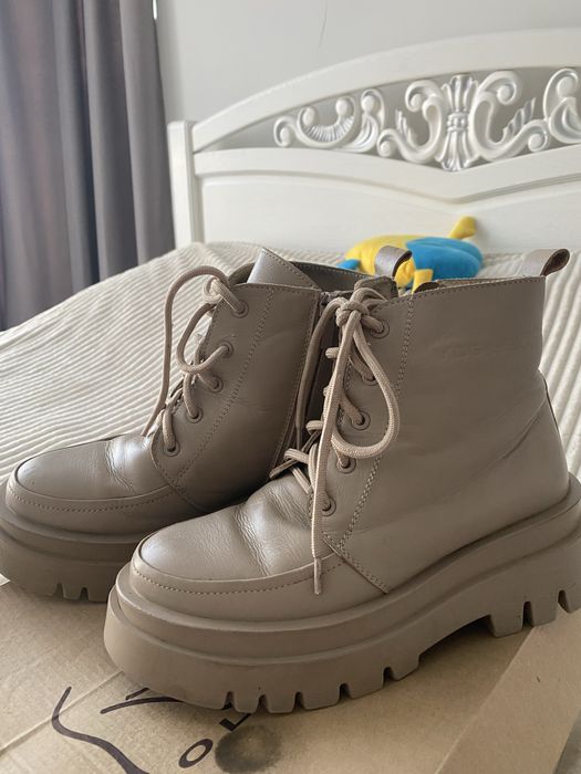 Черевики жіночі зимові