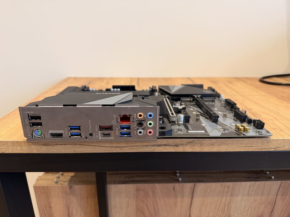 Материнська плата Gygabyte X570S UD Socket AM4