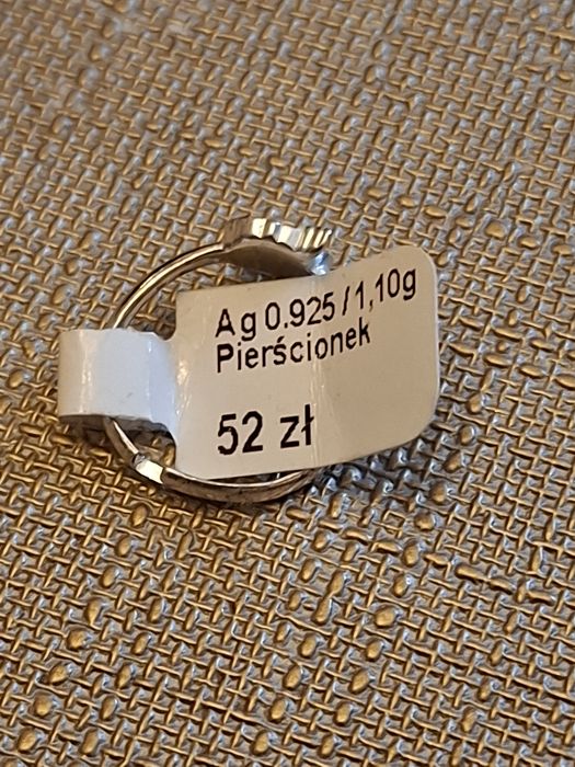 Srebrny 925 pierścionek z jednorożcem