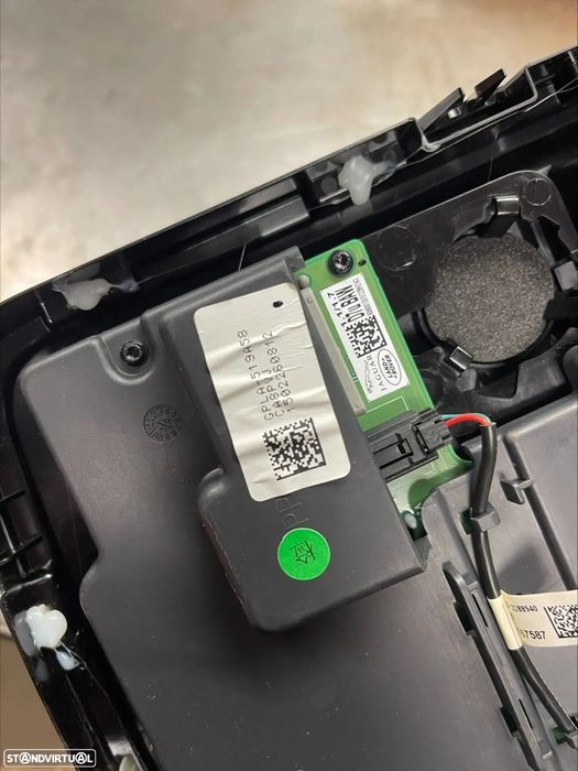 RANGE ROVER VELAR consola completa cubby box plafonier comandos