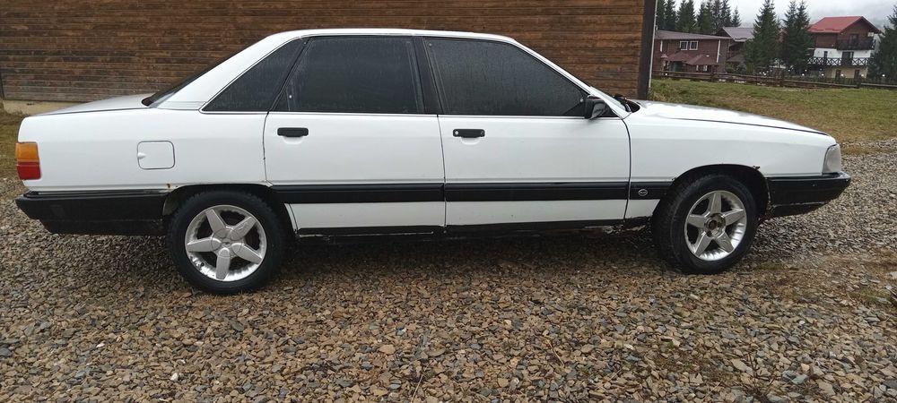 Продам авді 100 с3