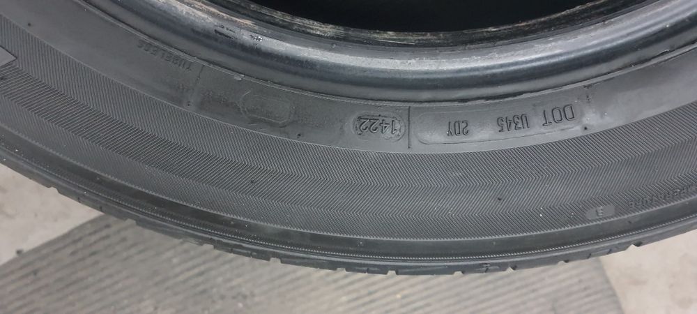 Гума 235/60 R18 літо