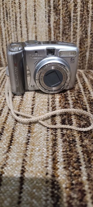 Sprzedam aparat Canon 8 megapikseli a 720 is