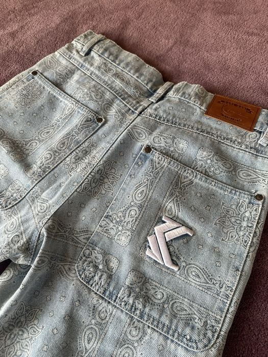 Джинсові шорти Karl kani