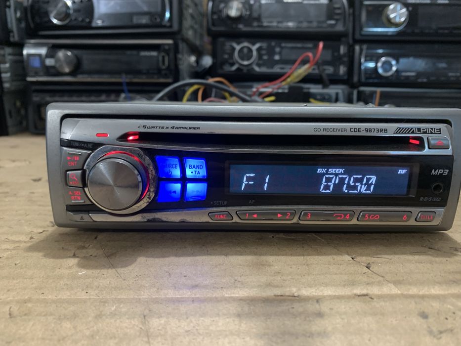 Автомагнітола магнітола Alpine CDE-9873RB