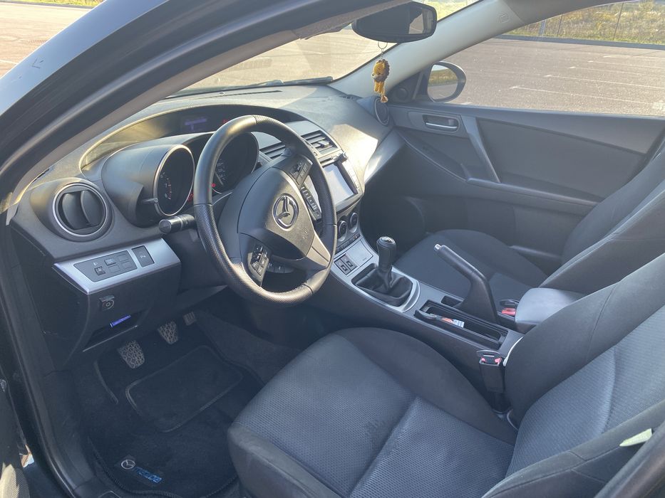 Продам Mazda 3 bl 2.0 2010р