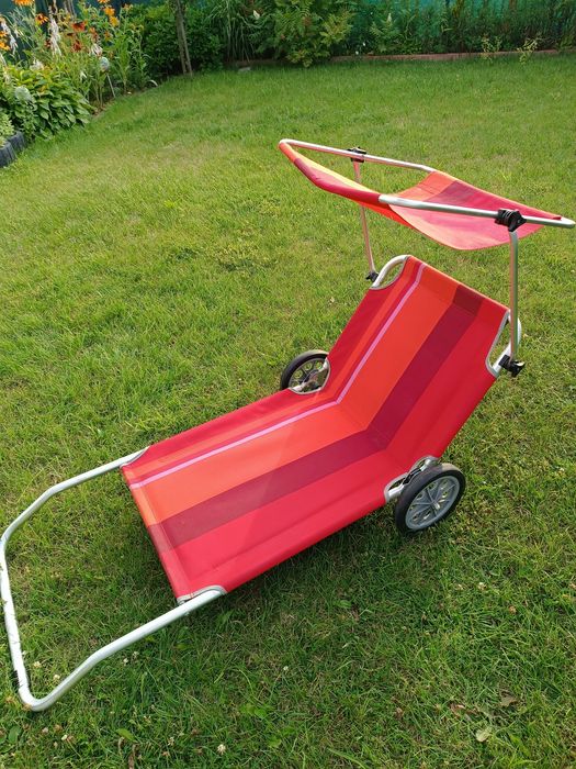 Leżak plażowy i transportowy
