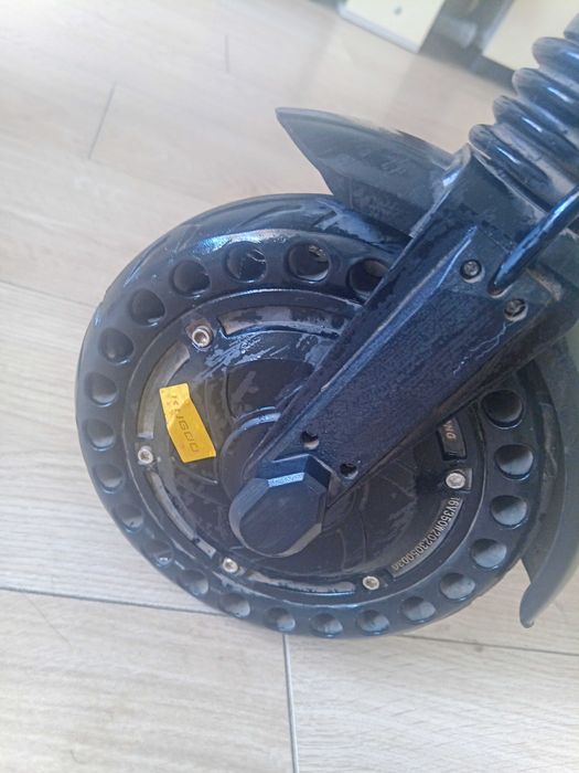 Продам электросамокат