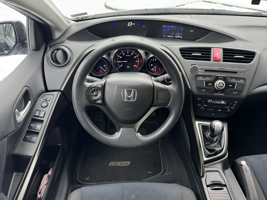 Zadbana Honda Civic IX 1.4 100KM klimatyzacja LED niezawodna