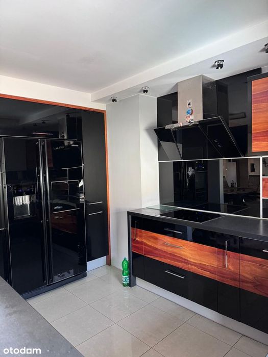 Wysoki standard , 4 pokoje , 83 m² ,klimatyzacja.