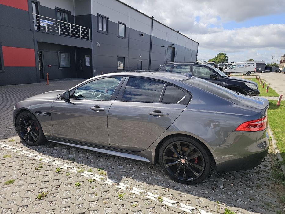 Sprzedam swoje prywatne auto Jaguar XE 2.0 diesel  R-Sport  2016r.