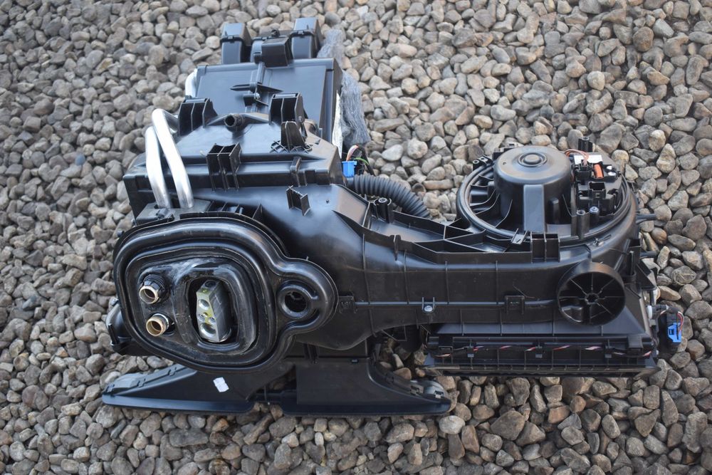 nagrzewnica dmuchawa SKODA OCTAVIA III 15R.europa.5Q1.820005AK