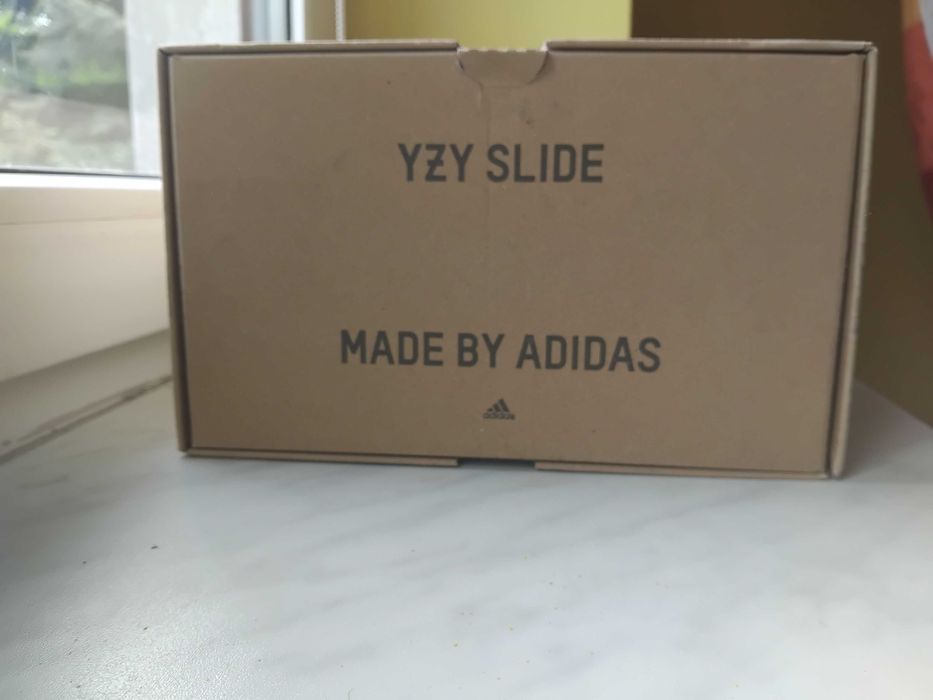 Yeezy slide klapki