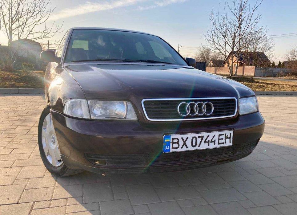 Продам автомобіль AUDI