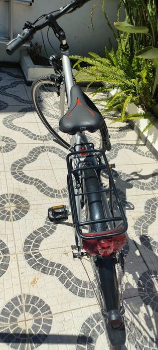 Bicicleta BTWIN Cinzenta