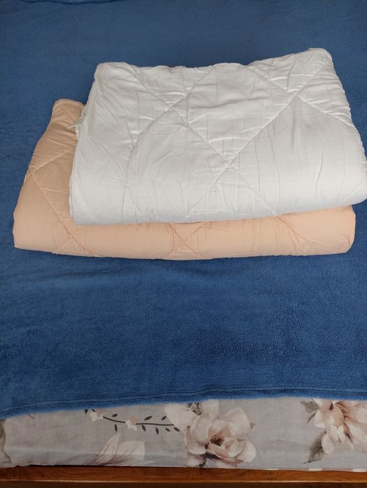 Ковдри вживані утеплені стьобані