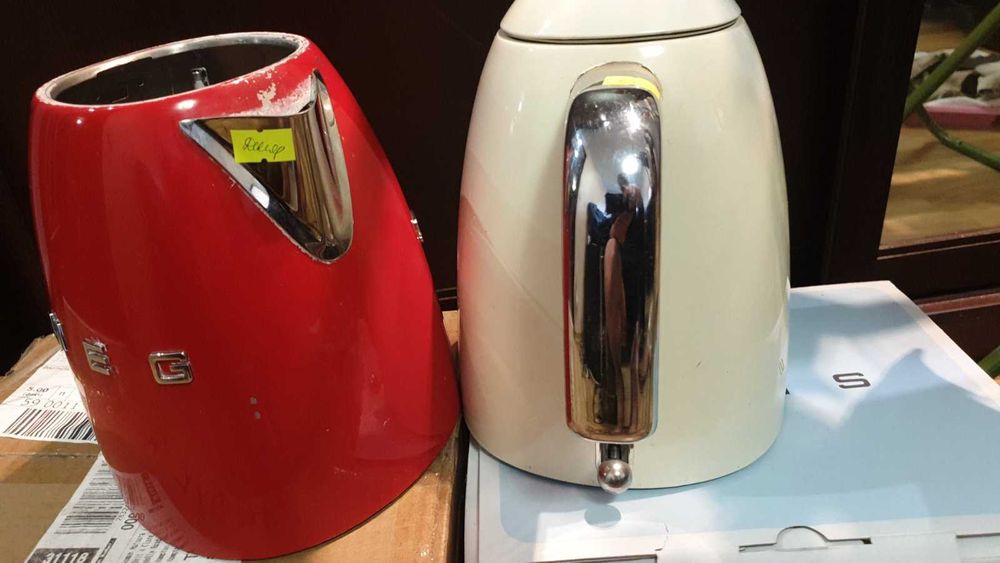 Чайник електричний Smeg 50 Style,  1,7 л, бежевий , Великобританія