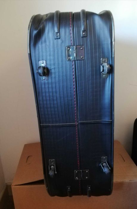 mala de viagem com rodas (como nova)