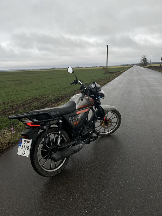 Продається мотоцикл Mustang fit2