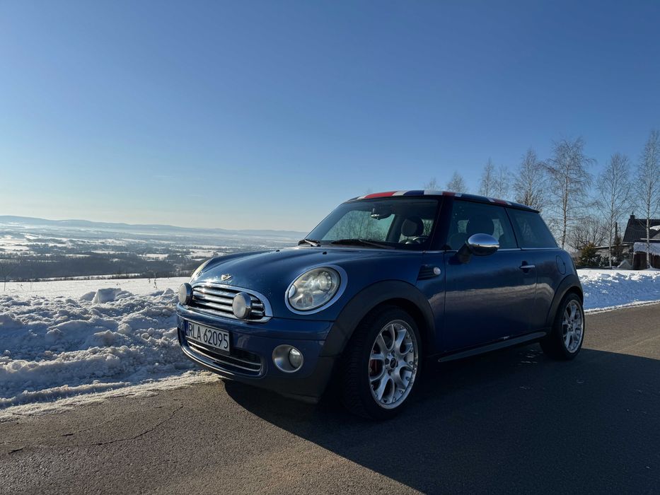 Mini Cooper, stan bardzo dobry, benzyna 1.6 po serwisie