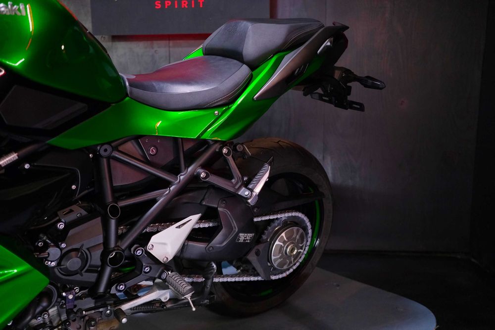 Kawasaki ninja H2-SX SE із Японії