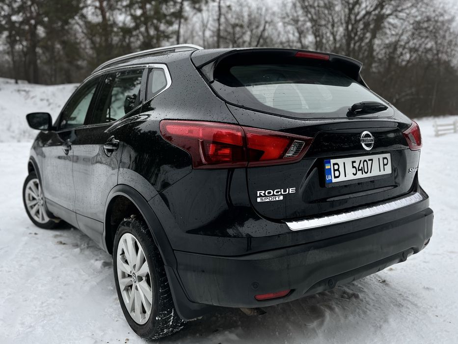 Nissan Rogue Sport SV AWD