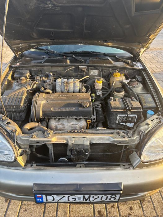 Daewoo Lanos 1.5 LPG 7lat 5d ładny kolor zadbany auto bez wkładu finan