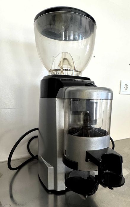 Moinho de Café Profissional – Usado, Pronto a Funcionar