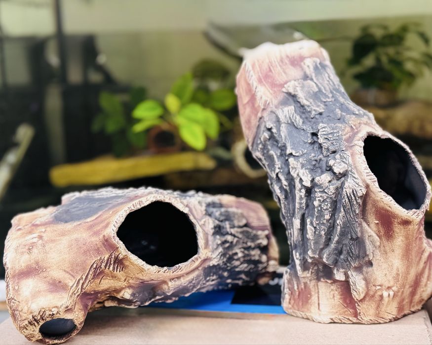 Декорації для акваріума — керамічні укриття, трубки, печери для риб