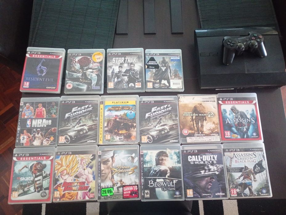 Vende se consola e jogos