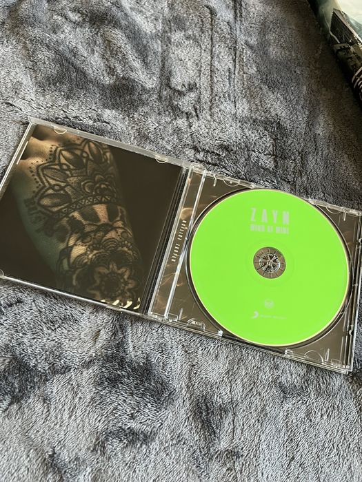 CD do Zayn, Mind of Mine