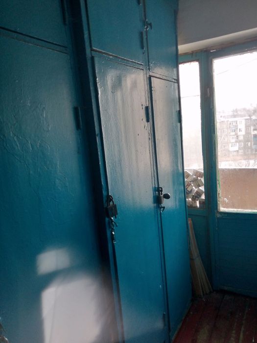 Продам 2 кімнати в гуртожитку