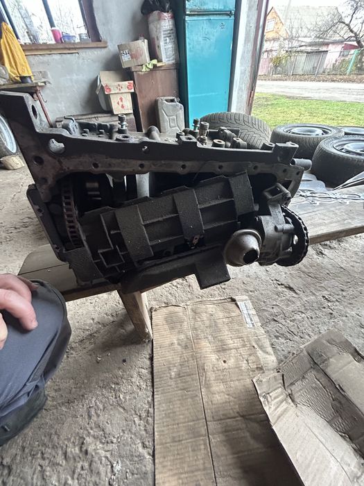 Блок AWT частково розкомплектований