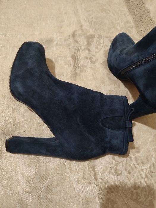 Ботільйони замшеві.