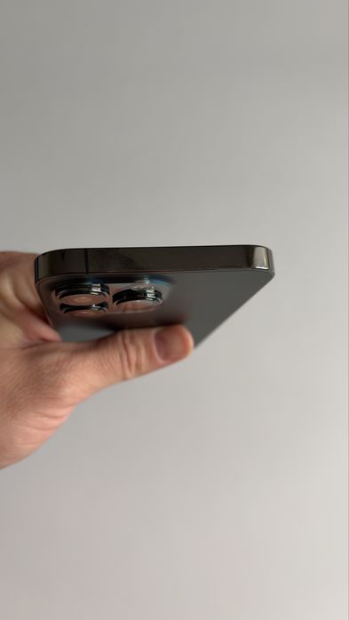 Офіційний iPhone 13 Pro