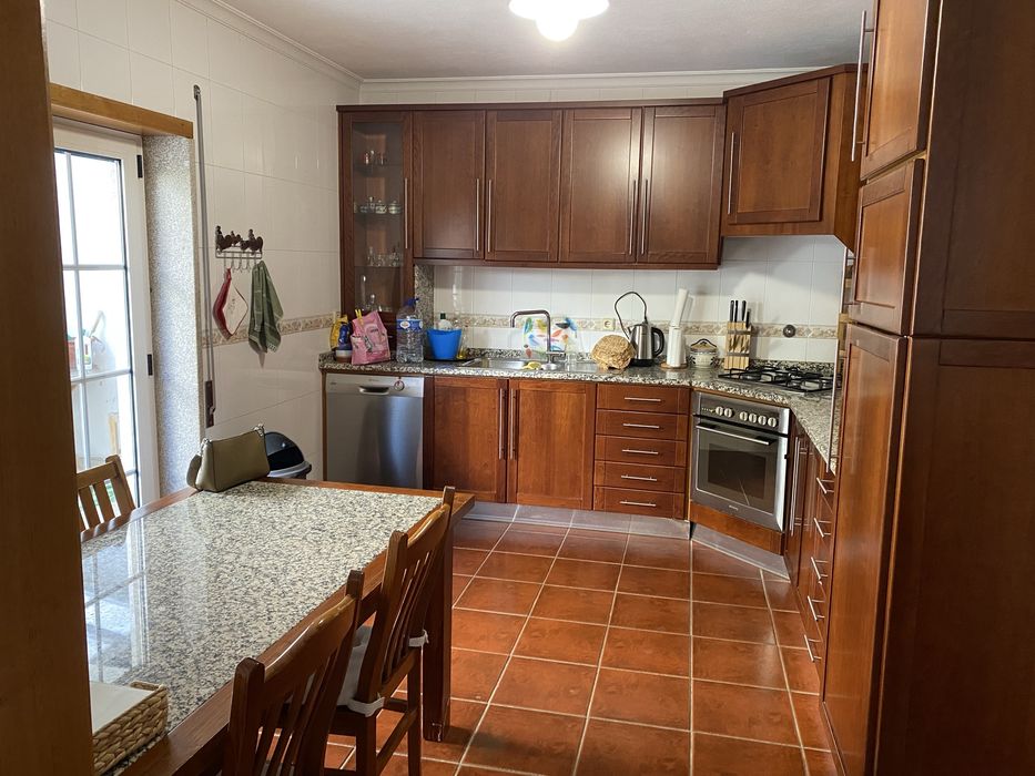 Moradia T4 Excelente