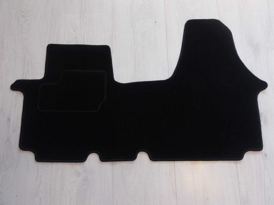 Dywaniki Welurowe OPEL VIVARO RENAULT TRAFIC Nissan Primastar Rok 01-1