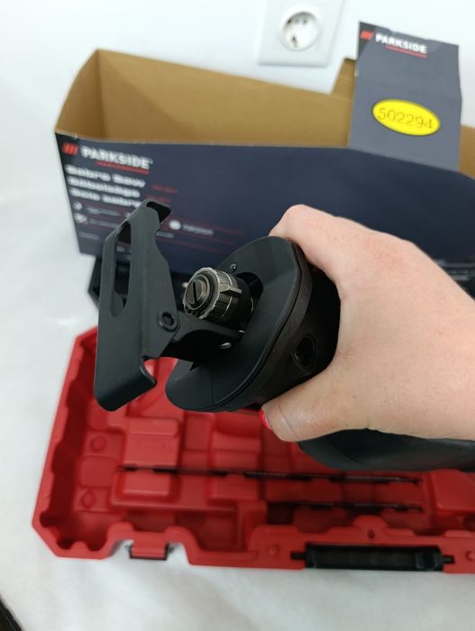 Новинка! Шабельна пилка PARKSIDE PPFS 1200 A1, сабельна парксайд перформанс 1200ват, шабельна пила PARKSIDE PERFORMANCE 1200 A1