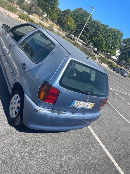 Carro barato pronto para andar