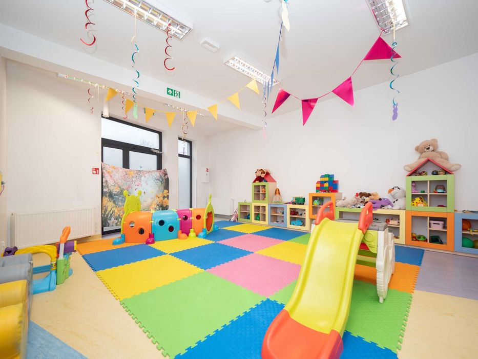 Funkcjonujący lokal | nowoczesny Żłobek | 185m2 + ogródek