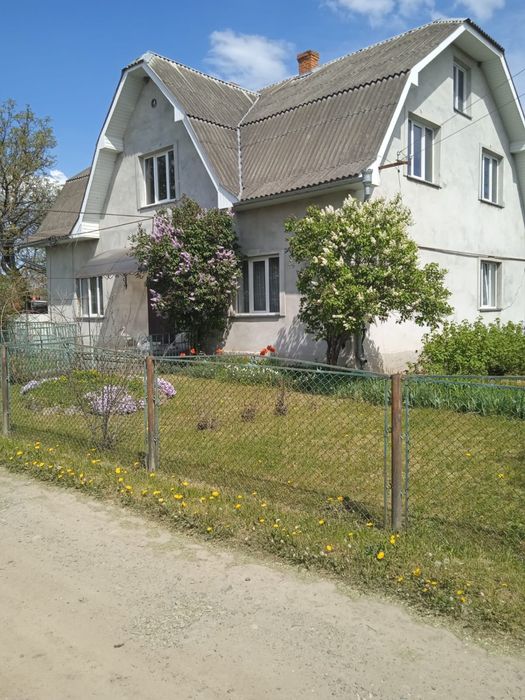 Продаж домоволодіння