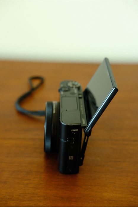 Sony RX100 V Compacta Premium