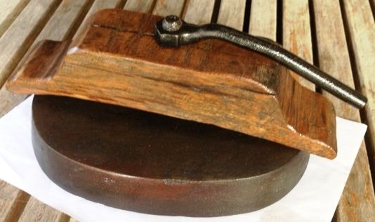 tampa de pipa antiga