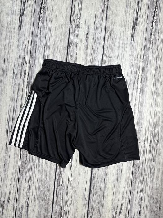 Adidas шорты Manchester United оригинал новые M размер
