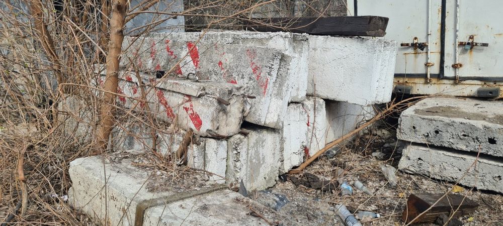 Продам  фундаментные блоки ФС-30,40. Б.У.