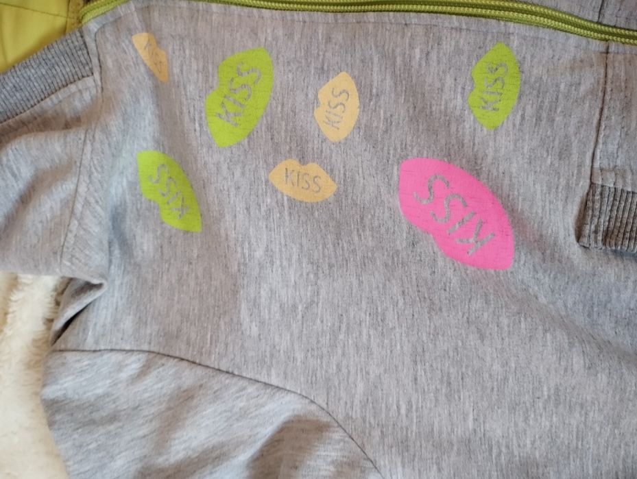 Bluza na zamek r 140